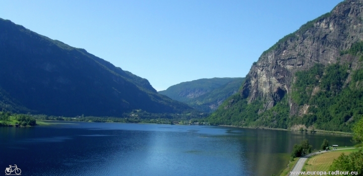 Norwegen mit dem Fahrrad: Radtour Osoyro - Utne - Foss (Voss)