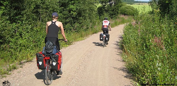 Mit dem Fahrrad durch Finnland: Radtour von Porvoo über Liljendal nach Kouvola.